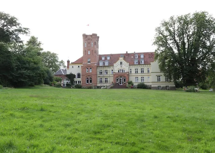Schloss Lelkendorf, Fewo Gross Gievitz