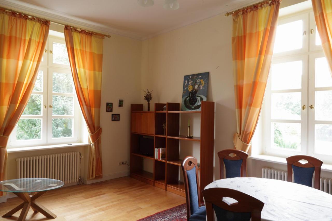 Apartment Schloss Lelkendorf, Gross Gievitz *